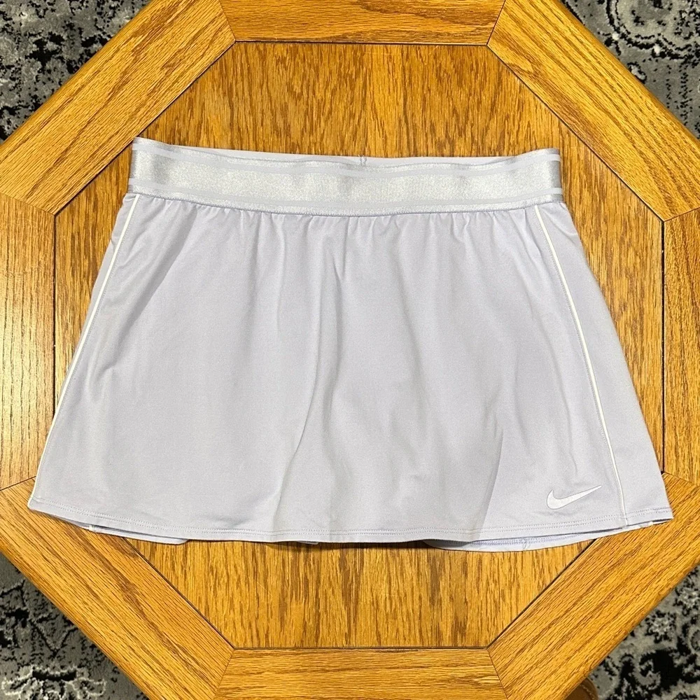 *NIKE* Dri-FIT Light Purple Skort Size Medium